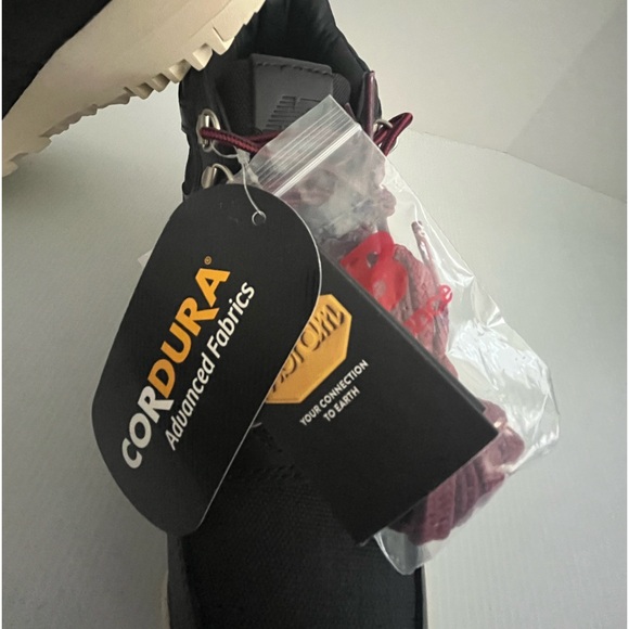 New Balance Men's Rainier Hiking Leather Boots (Black) sz 8 1/2 - Picture 14 of 16